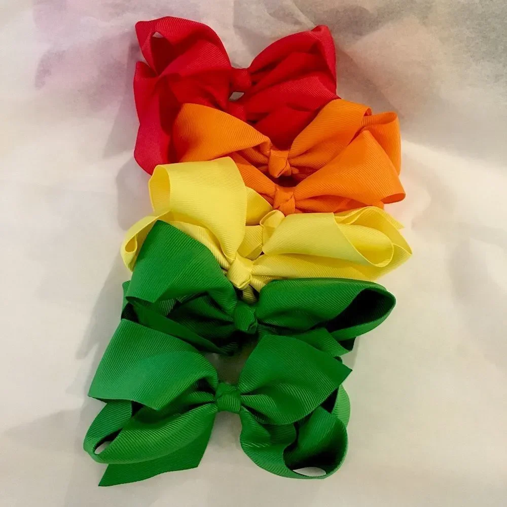30 Rainbow Color Hair Bows - 4.5 inch Bows with Alligator Clips
